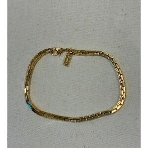 Vintage MONET Gold Tone Box Link Chain Bracelet Signed 7" Classic Jewelry